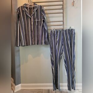 Simply Vera Vera Wang Pajama/Lounge Set - Blue and White Stripes